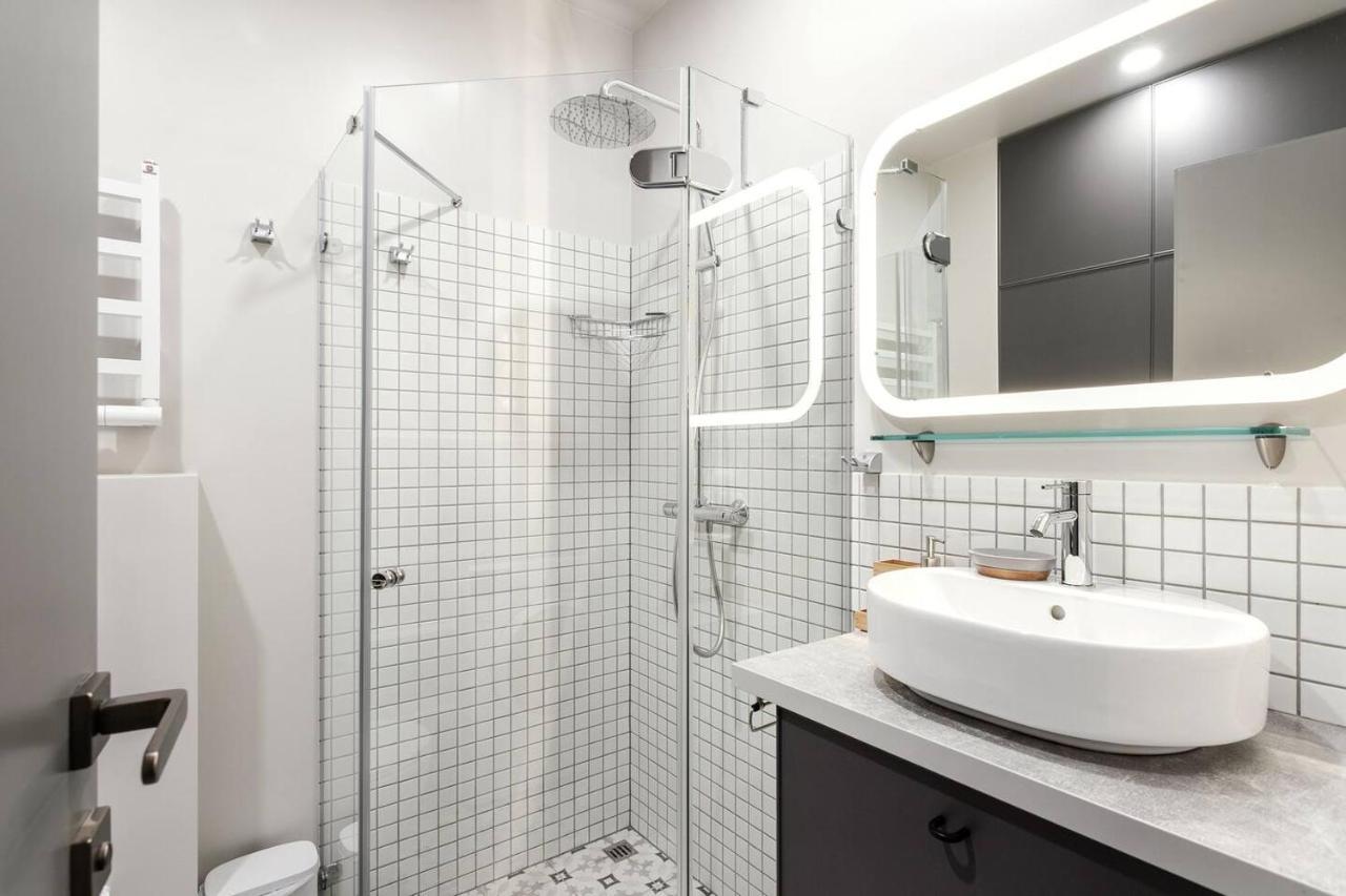 Happy Inn Laime Studio, Self Check-In-24-7, A-C, Parking-In-The-Underground-Garage Vilnius Ngoại thất bức ảnh