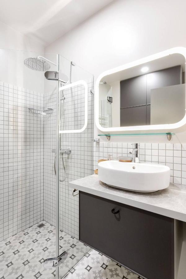 Happy Inn Laime Studio, Self Check-In-24-7, A-C, Parking-In-The-Underground-Garage Vilnius Ngoại thất bức ảnh