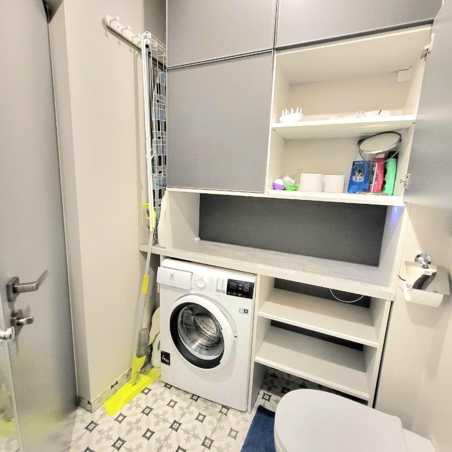 Happy Inn Laime Studio, Self Check-In-24-7, A-C, Parking-In-The-Underground-Garage Vilnius Ngoại thất bức ảnh